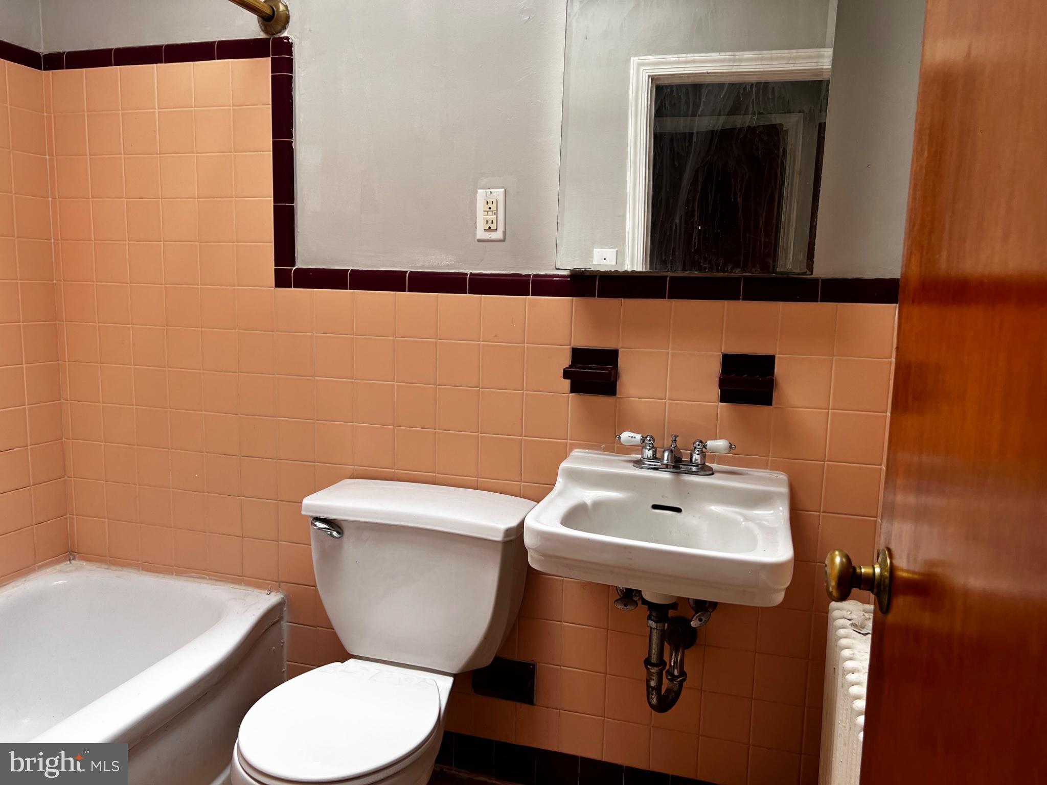 4631 State Road, Unit 3 Drexel Hill, PA 19026 - Photo 7 of 9 Gallery Image 7