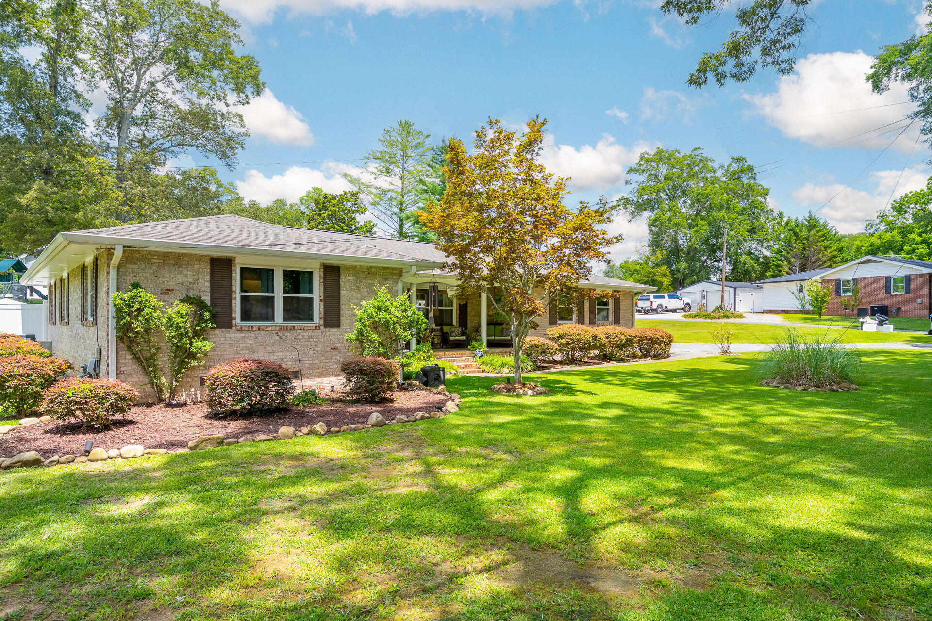 301 Clebourne Avenue Chickamauga, GA 30707 - Photo 5 of 39 2-web-or-mls-2-print-DSC_9068-92