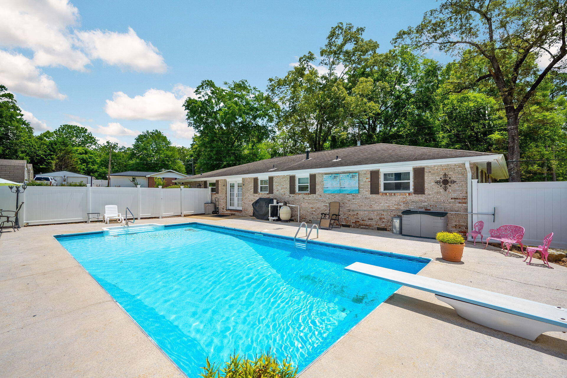 301 Clebourne Avenue Chickamauga, GA 30707 - Photo 7 of 39 34-web-or-mls-34-print-DSC_9065-89