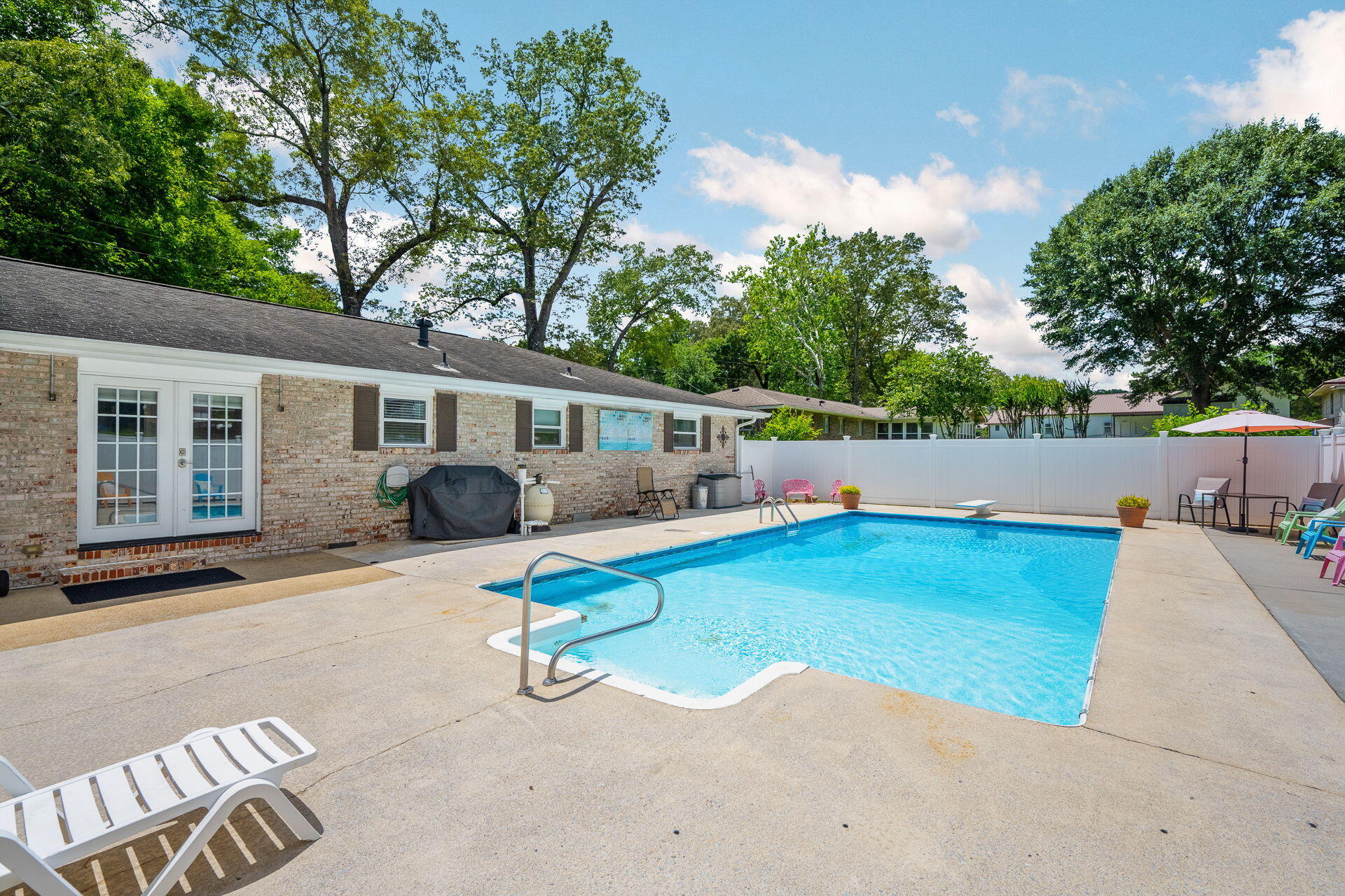 301 Clebourne Avenue Chickamauga, GA 30707 - Photo 8 of 39 31-web-or-mls-31-print-DSC_9063-87