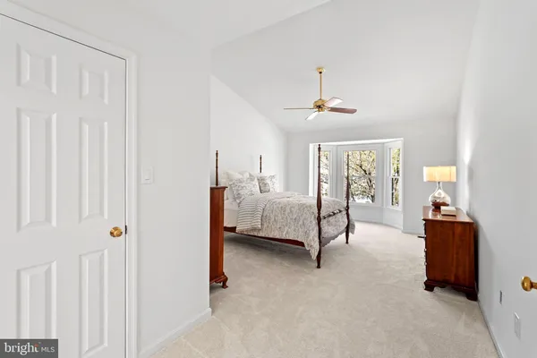 $999,995 | 9117 John Way, Fairfax Station, VA 22039
