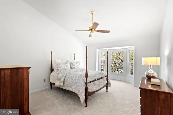 $999,995 | 9117 John Way, Fairfax Station, VA 22039