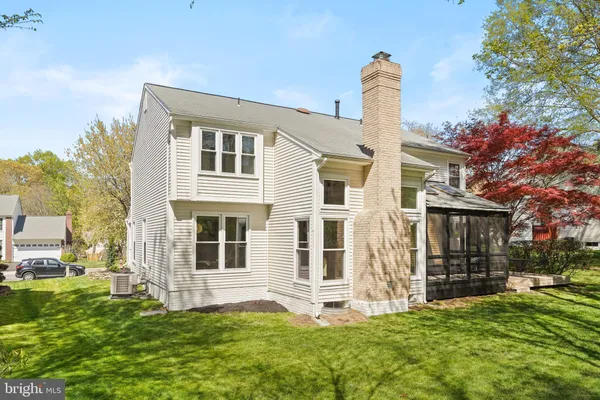 $999,995 | 9117 John Way, Fairfax Station, VA 22039