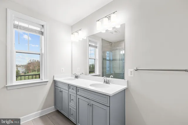 $550,000 | 22528 Wilson View Terrace, Ashburn, VA 20148