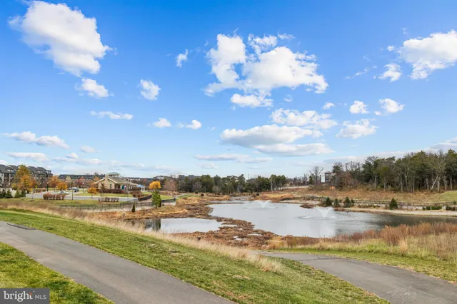 $550,000 | 22528 Wilson View Terrace, Ashburn, VA 20148