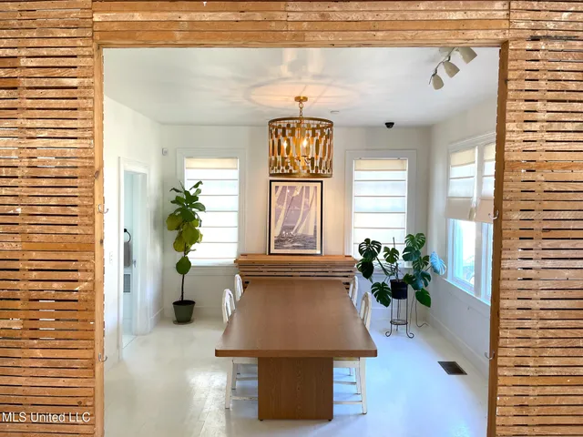 $360,000 | 3413 North State Street, Jackson, MS 39216