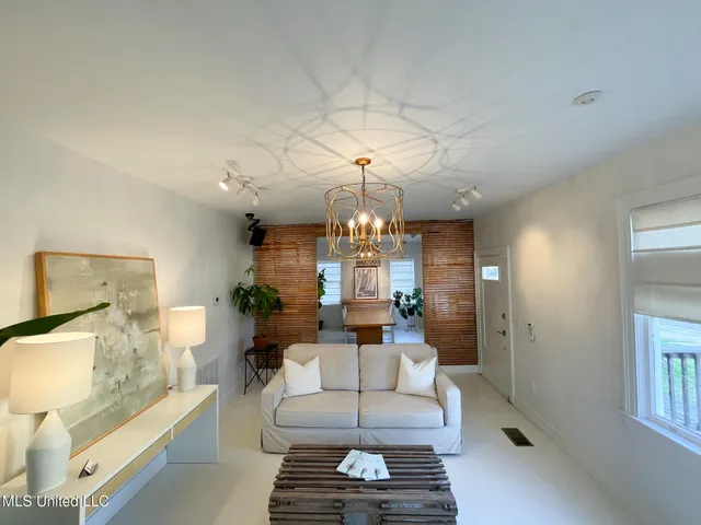 $360,000 | 3413 North State Street, Jackson, MS 39216