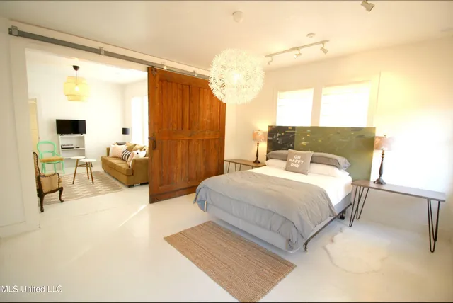 $360,000 | 3413 North State Street, Jackson, MS 39216