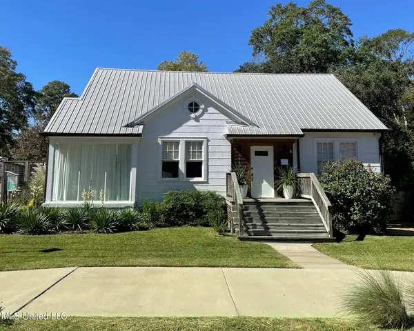 $360,000 | 3413 North State Street, Jackson, MS 39216