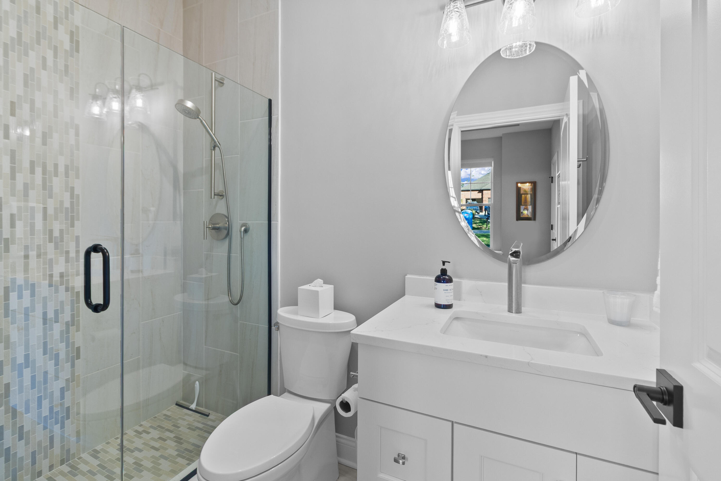 1581 Ryder Cup Road, Unit 1631 Geneva, WI 53147 - Photo 18 of 54 Guest Bath