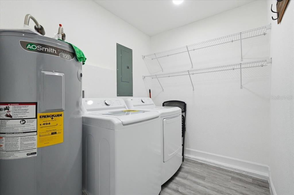 2415 Sutton Road Lakeland, FL 33810 - Photo 15 of 43