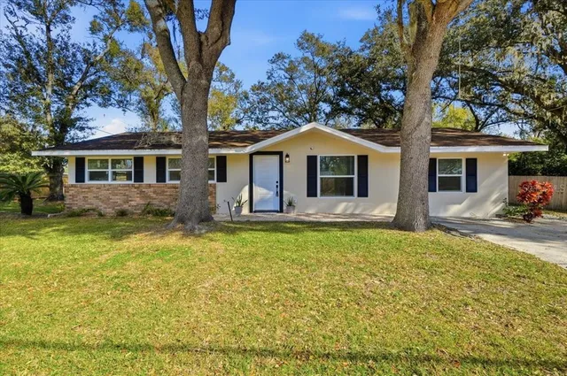 $335,000 | 2415 Sutton Road, Lakeland, FL 33810