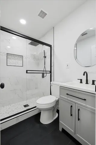 $335,000 | 2415 Sutton Road, Lakeland, FL 33810