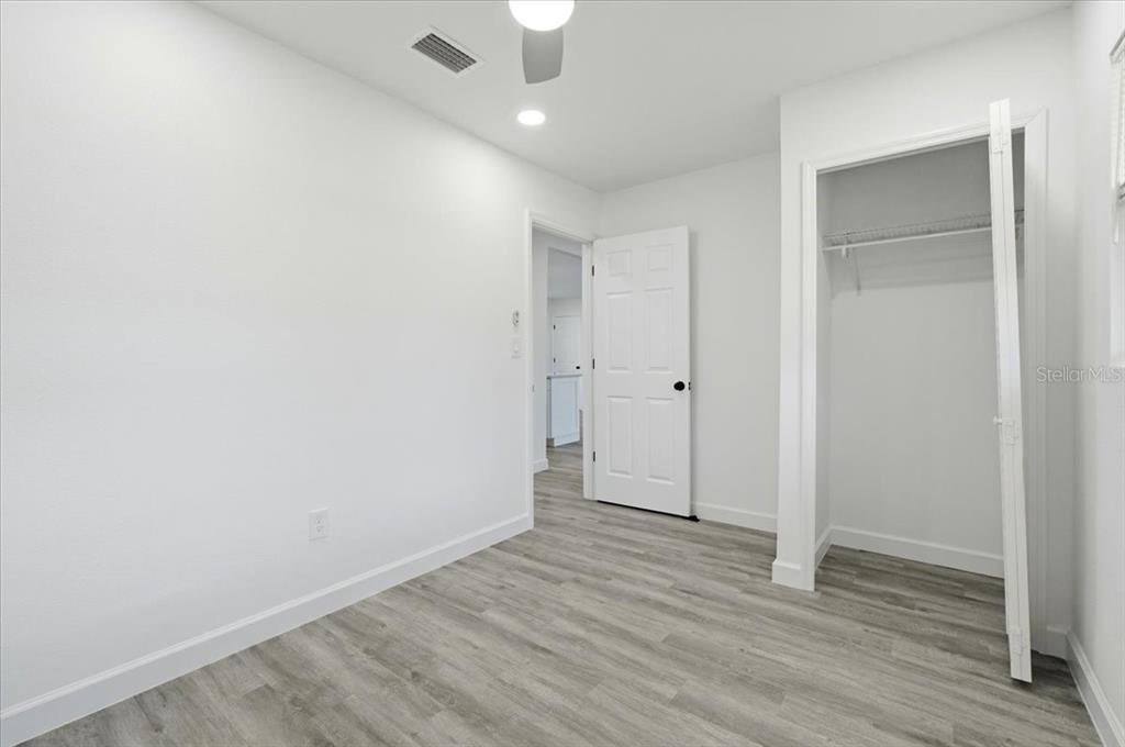 2415 Sutton Road Lakeland, FL 33810 - Photo 28 of 43