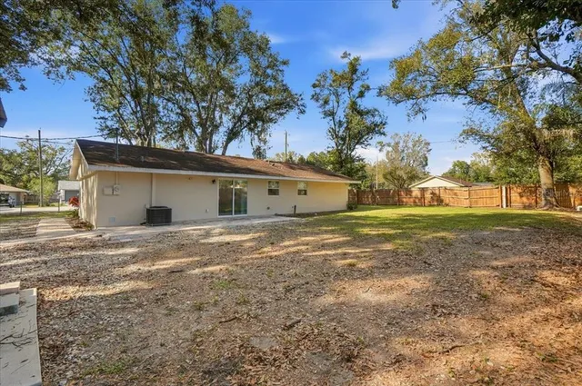 $335,000 | 2415 Sutton Road, Lakeland, FL 33810