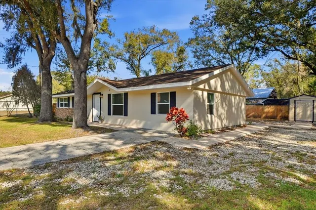 $335,000 | 2415 Sutton Road, Lakeland, FL 33810