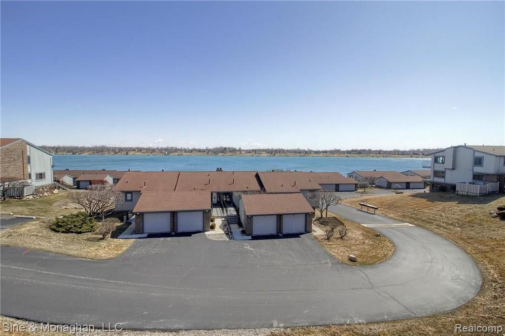 1715 River Road, Unit 8 St. Clair, MI 48079 - Photo 23 of 30