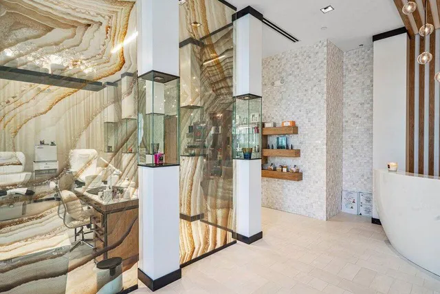 $1,475,000 | 16100 Villa Vizcaya Place, Delray Beach, FL 33446