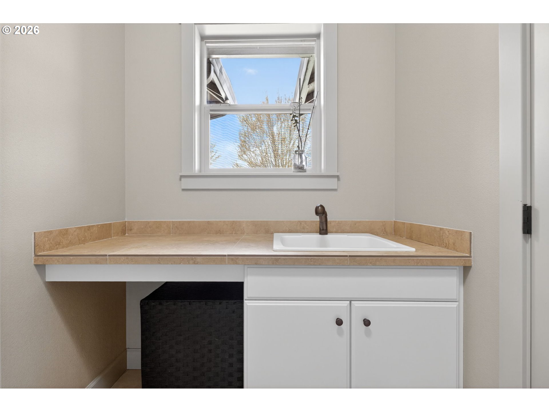 2003 Northwest 17th Street Battle Ground, WA 98604 - Photo 25 of 30 a sink with a vanity