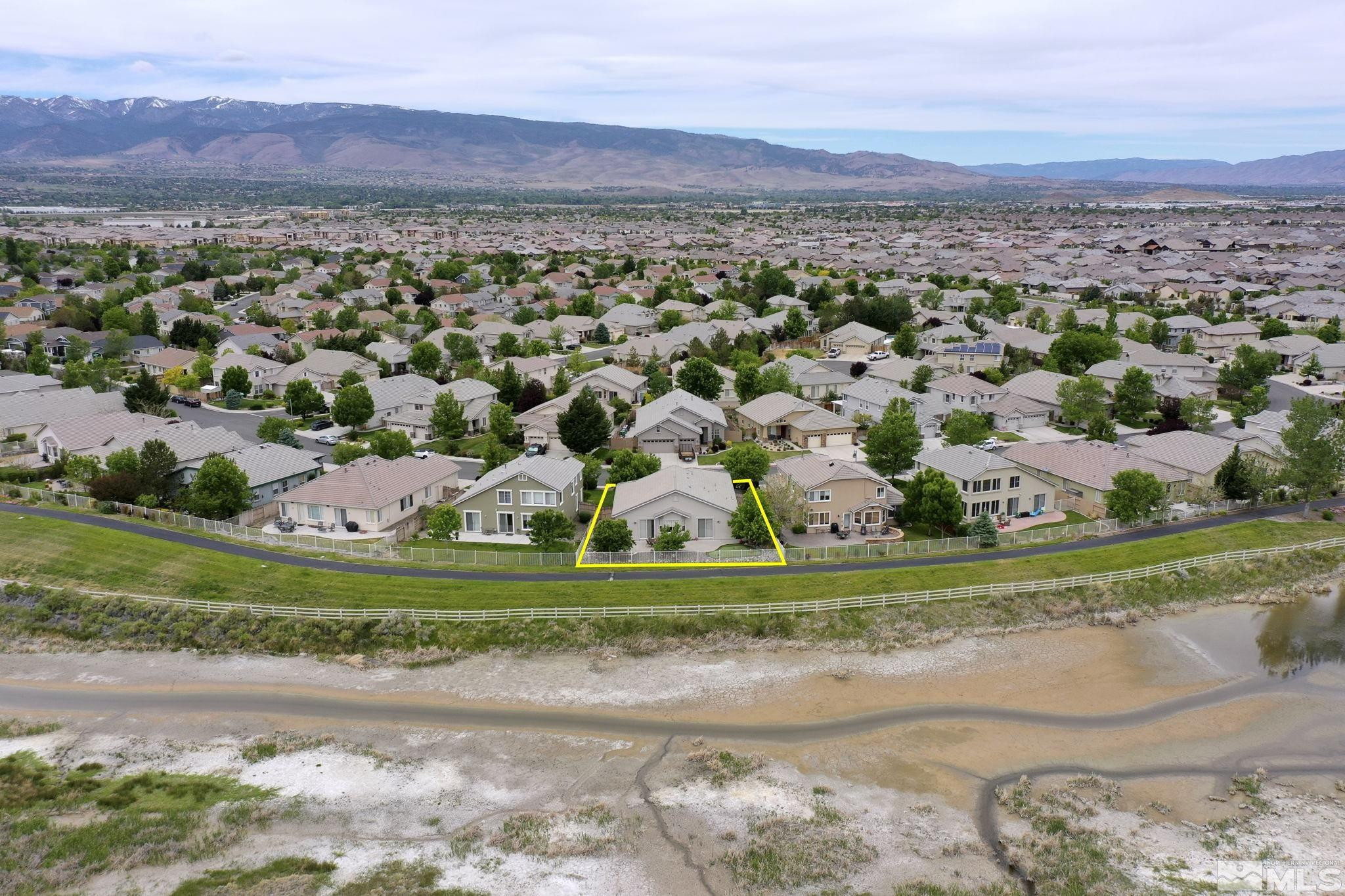 10056 Cascade Falls Drive Reno, NV 89521 - Photo 38 of 40 Photo 38