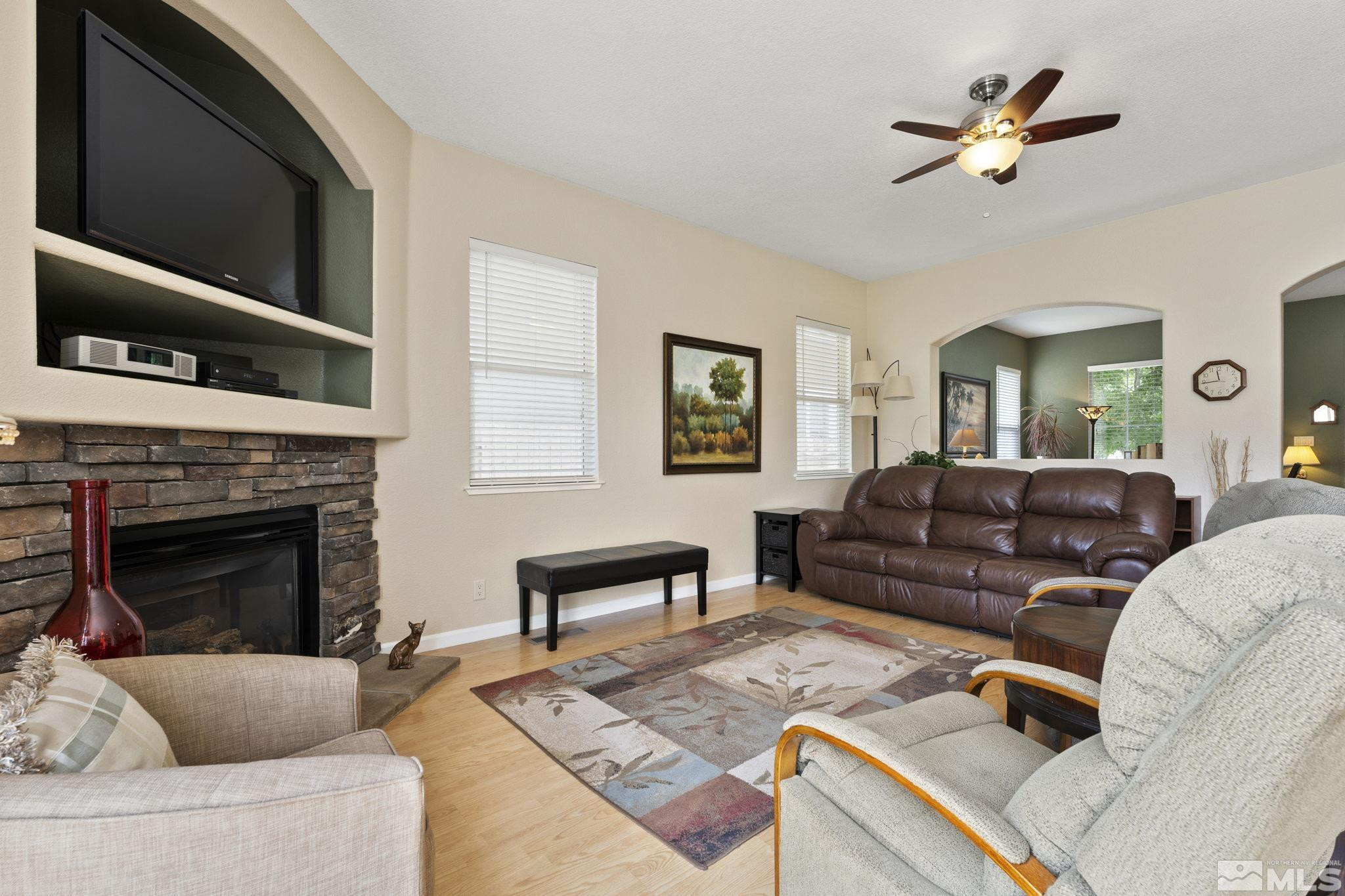 10056 Cascade Falls Drive Reno, NV 89521 - Photo 10 of 40 Photo 10