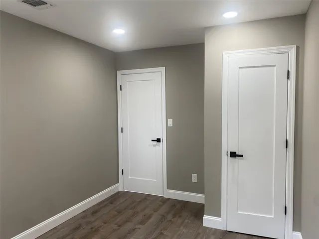 $880,000 | 95 Muncie Road, West Babylon, NY 11704