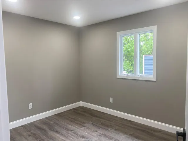 $880,000 | 95 Muncie Road, West Babylon, NY 11704