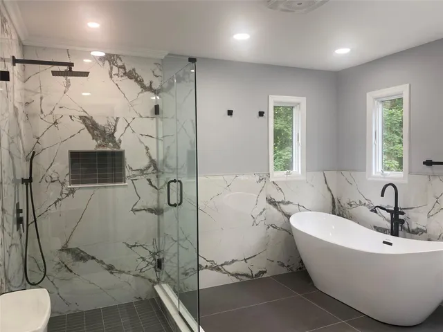 $880,000 | 95 Muncie Road, West Babylon, NY 11704