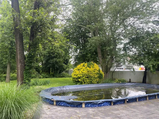 $880,000 | 95 Muncie Road, West Babylon, NY 11704