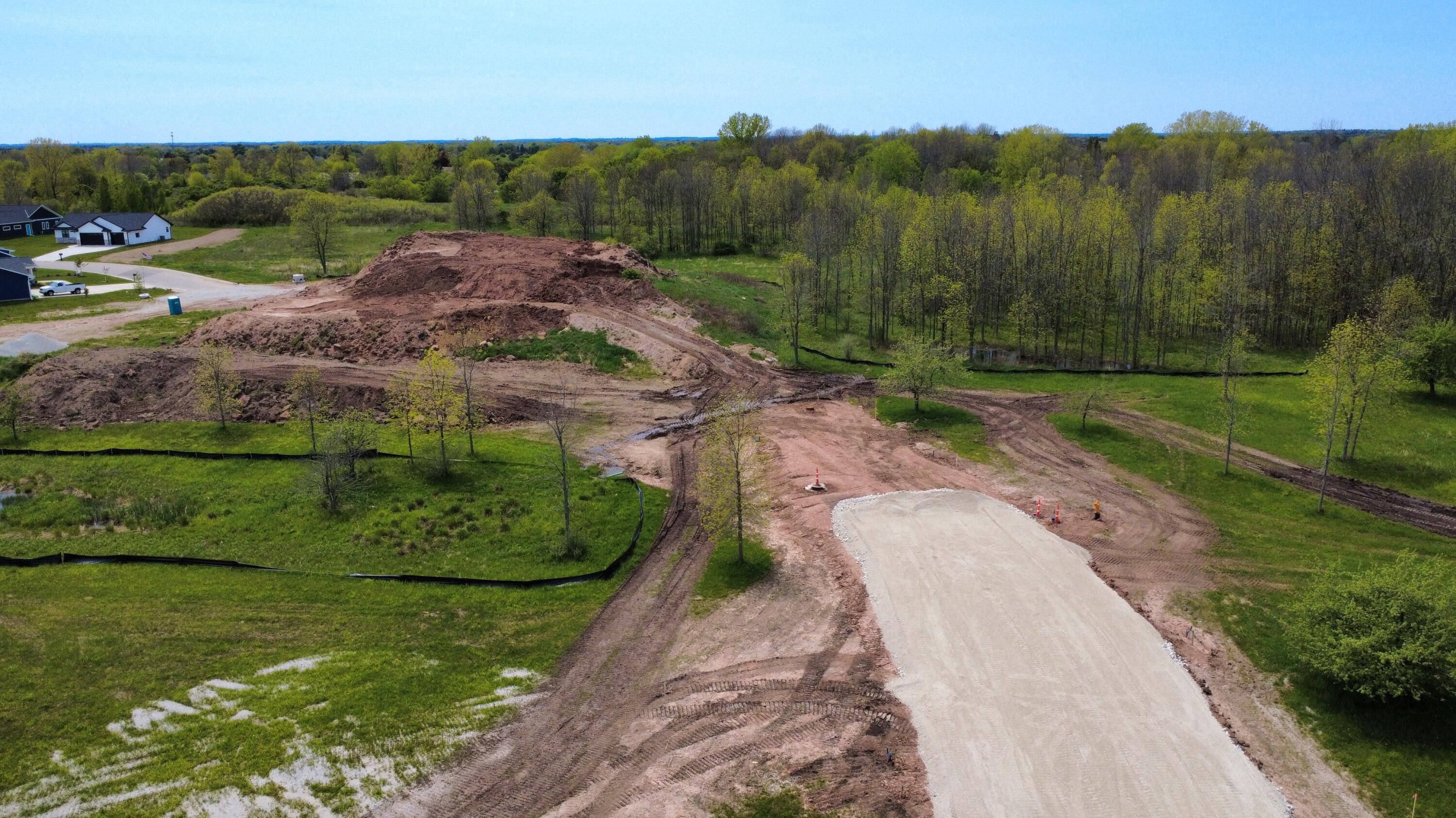 Two Sandy Ridge Drive, Unit BLK 2 Two Rivers, WI 54241 - Photo 7 of 8 4