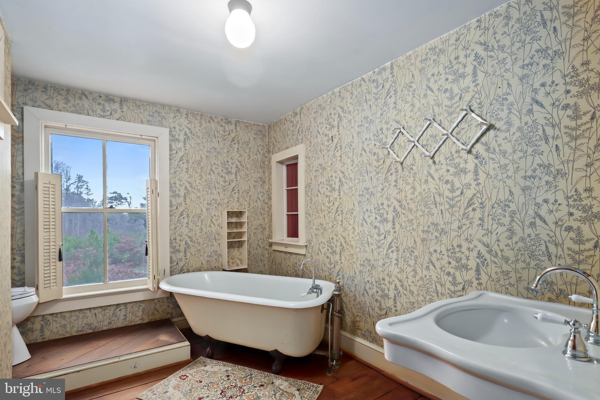 4309 Lewiston Road Bumpass, VA 23024 - Photo 19 of 50 Upstairs full bath