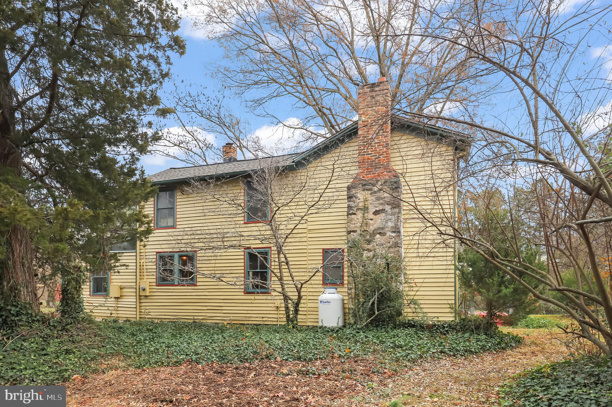 4309 Lewiston Road Bumpass, VA 23024 - Photo 8 of 50 Left side of the house