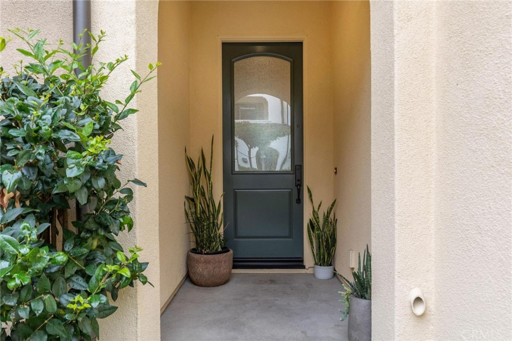 125 Leafy Twig Irvine, CA 92618 - Photo 3 of 35