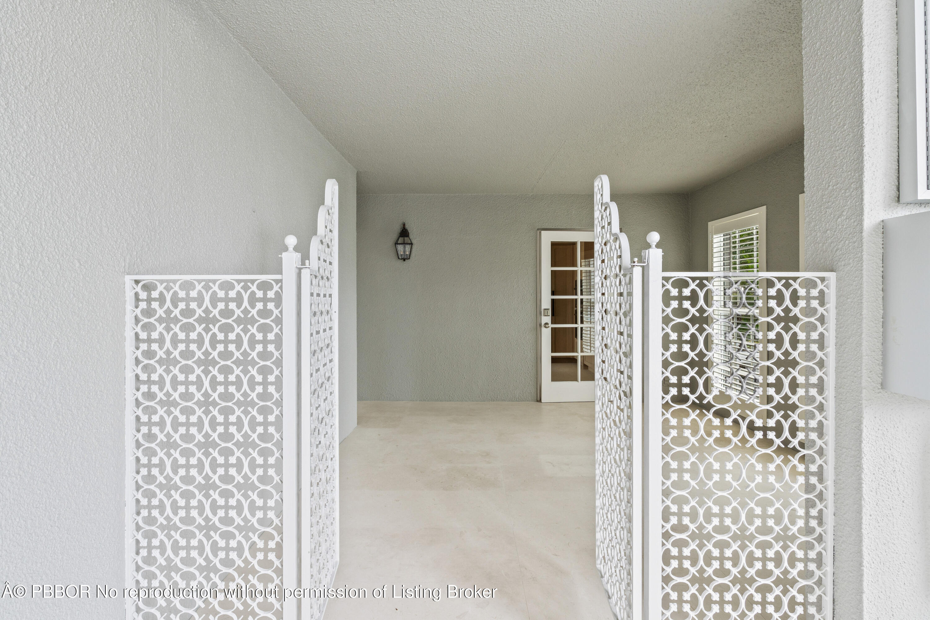 2185 Ibis Isle Road, Unit 1 Palm Beach, FL 33480 - Photo 8 of 44 private front entry