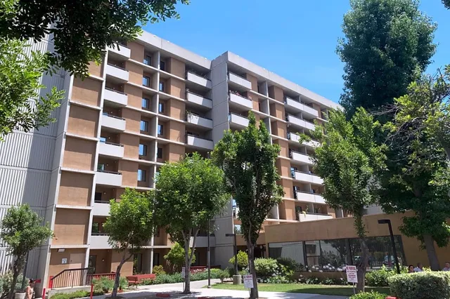 $2,100 | 440 North Madison Avenue, Pasadena, CA 91101