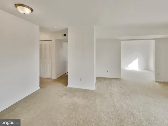 $240,000 | 10625 Provincial Drive, Unit E, Manassas, VA 20109