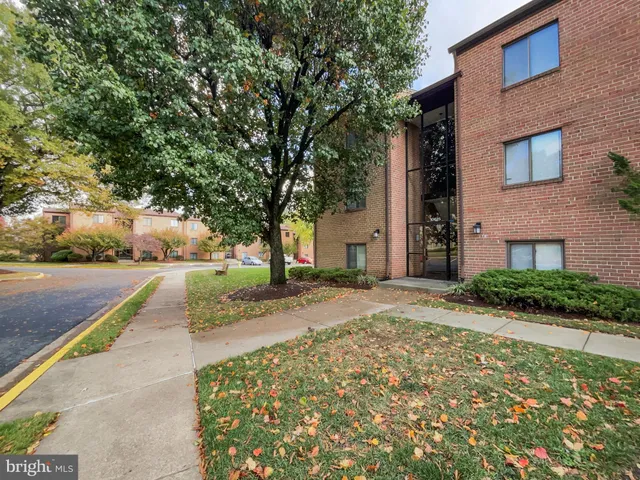 $240,000 | 10625 Provincial Drive, Unit E, Manassas, VA 20109