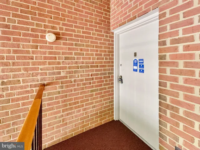 $240,000 | 10625 Provincial Drive, Unit E, Manassas, VA 20109