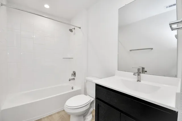 $2,800 | 5143 Sunset Oaks Drive, Fresno, TX 77545