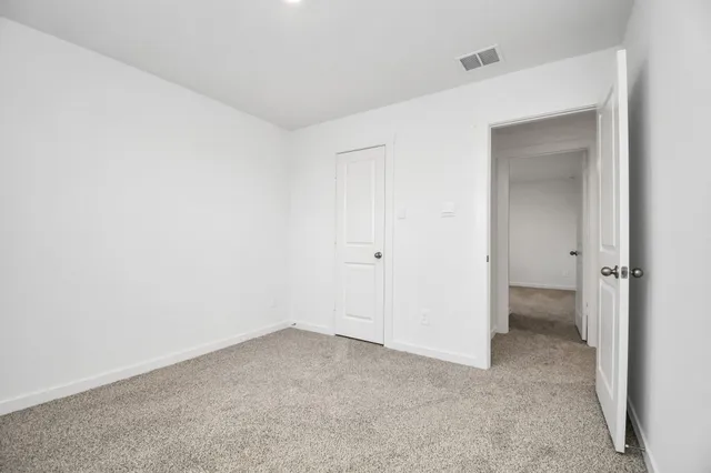 $2,800 | 5143 Sunset Oaks Drive, Fresno, TX 77545