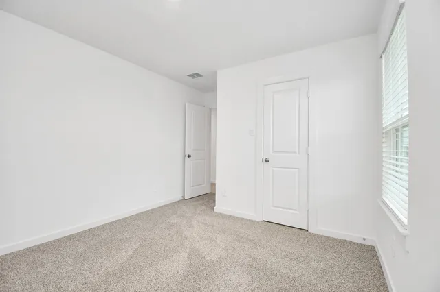 $2,800 | 5143 Sunset Oaks Drive, Fresno, TX 77545