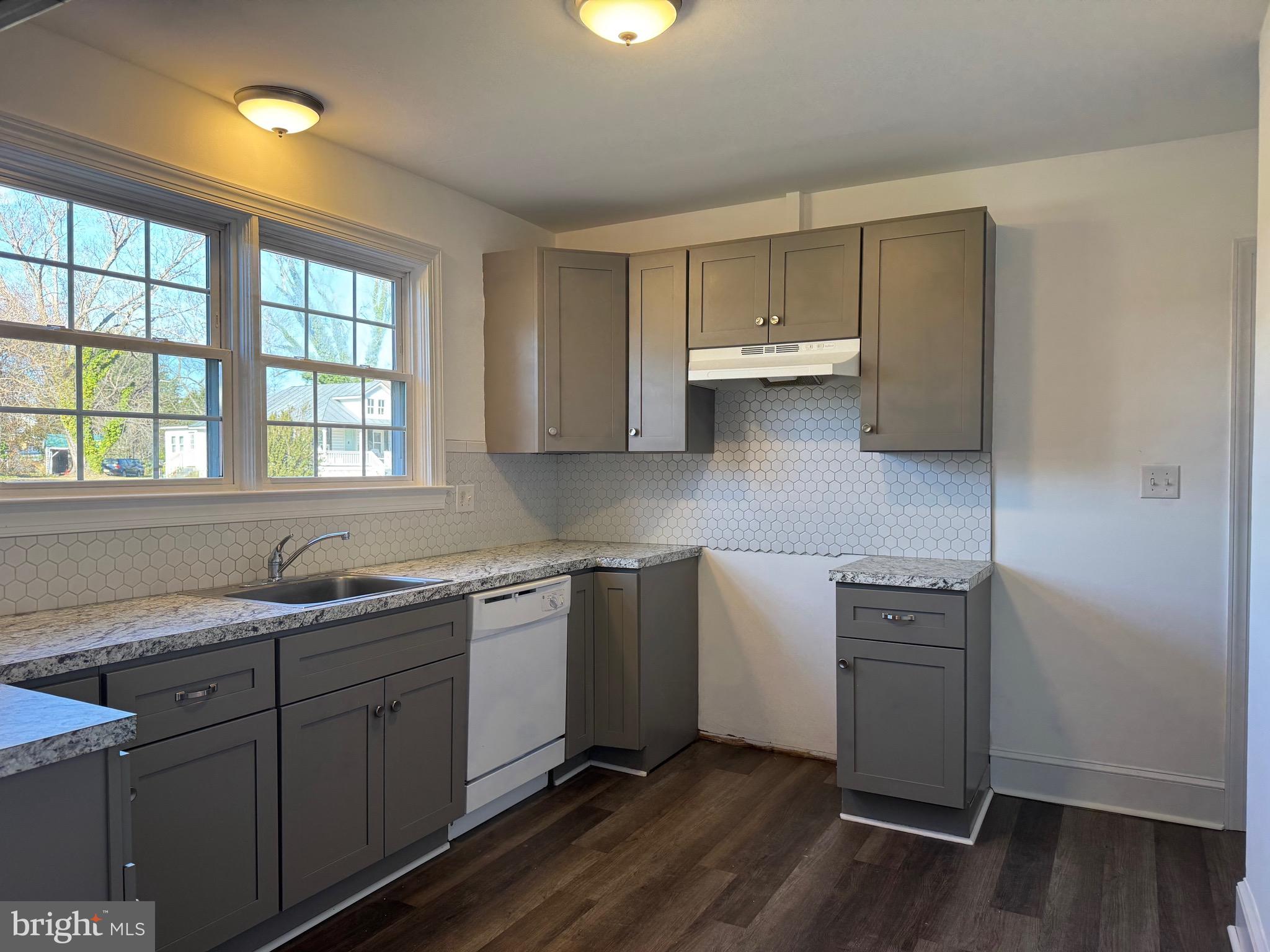52 Lake Road Lottsburg, VA 22511 - Photo 3 of 42 Updated kitchen