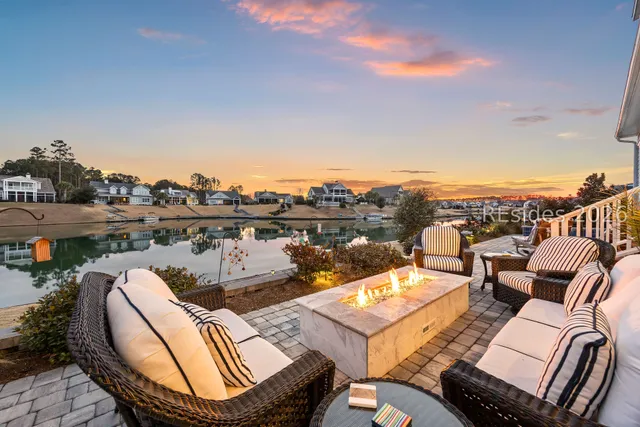 $1,699,000 | 256 Flatwater Drive, Bluffton, SC 29910