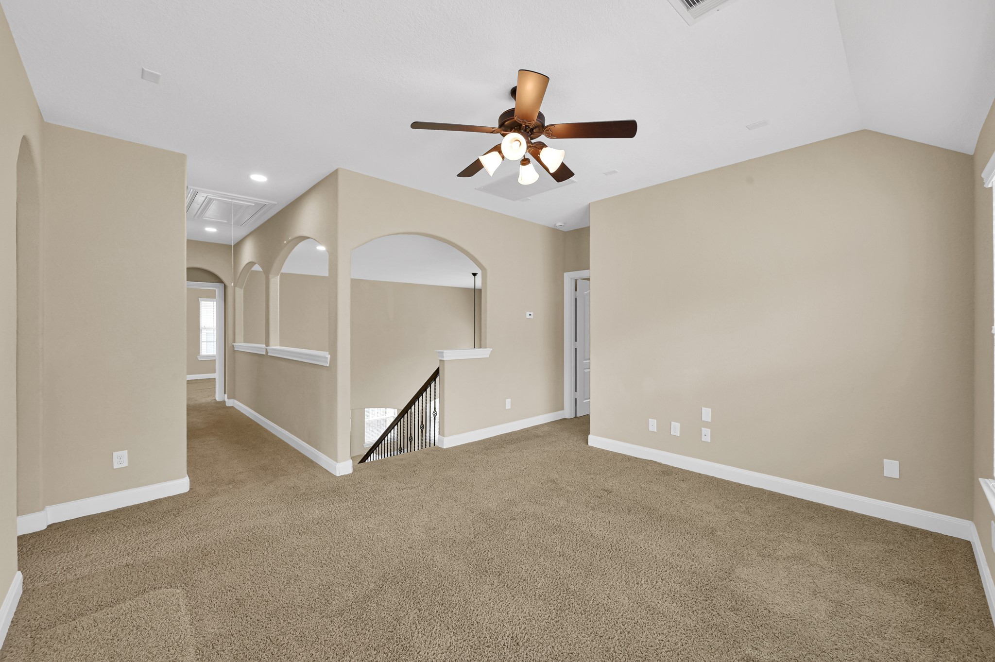 106 North Pinto Point Circle Spring, TX 77389 - Photo 24 of 39 an empty room with closet and a ceiling fan