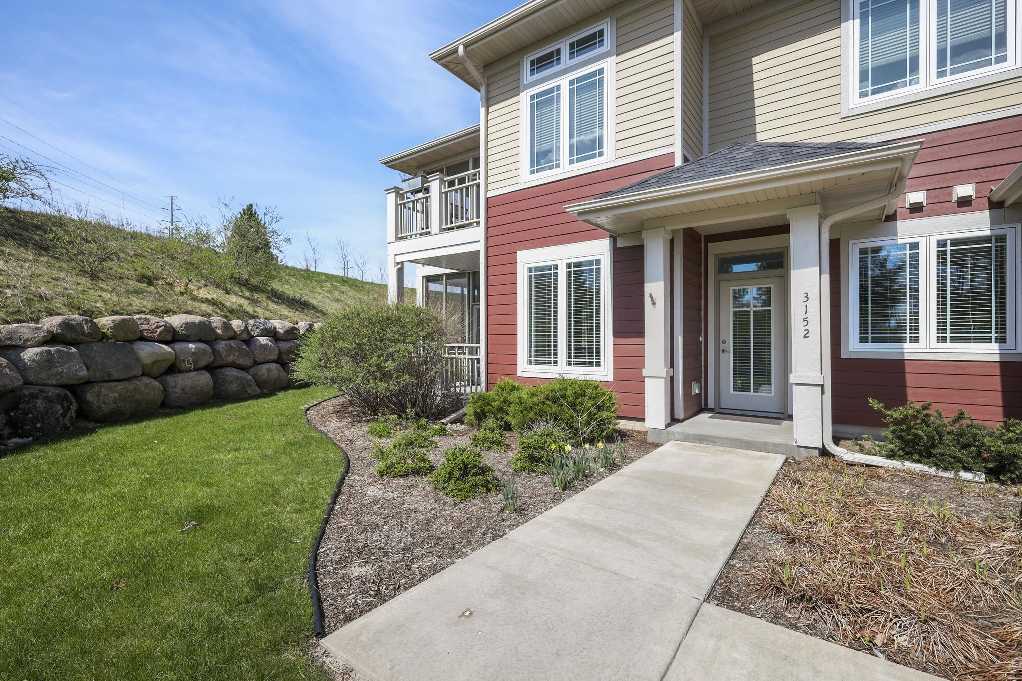 3152 South High Point Road Madison, WI 53719 - Photo 4 of 47
