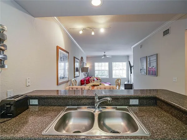 $2,000 | 2288 57th Circle, Unit 2288, Vero Beach, FL 32966