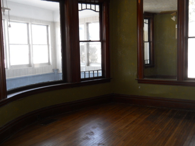 106 North Main Street Walnut, IL 61376 - Photo 8 of 24