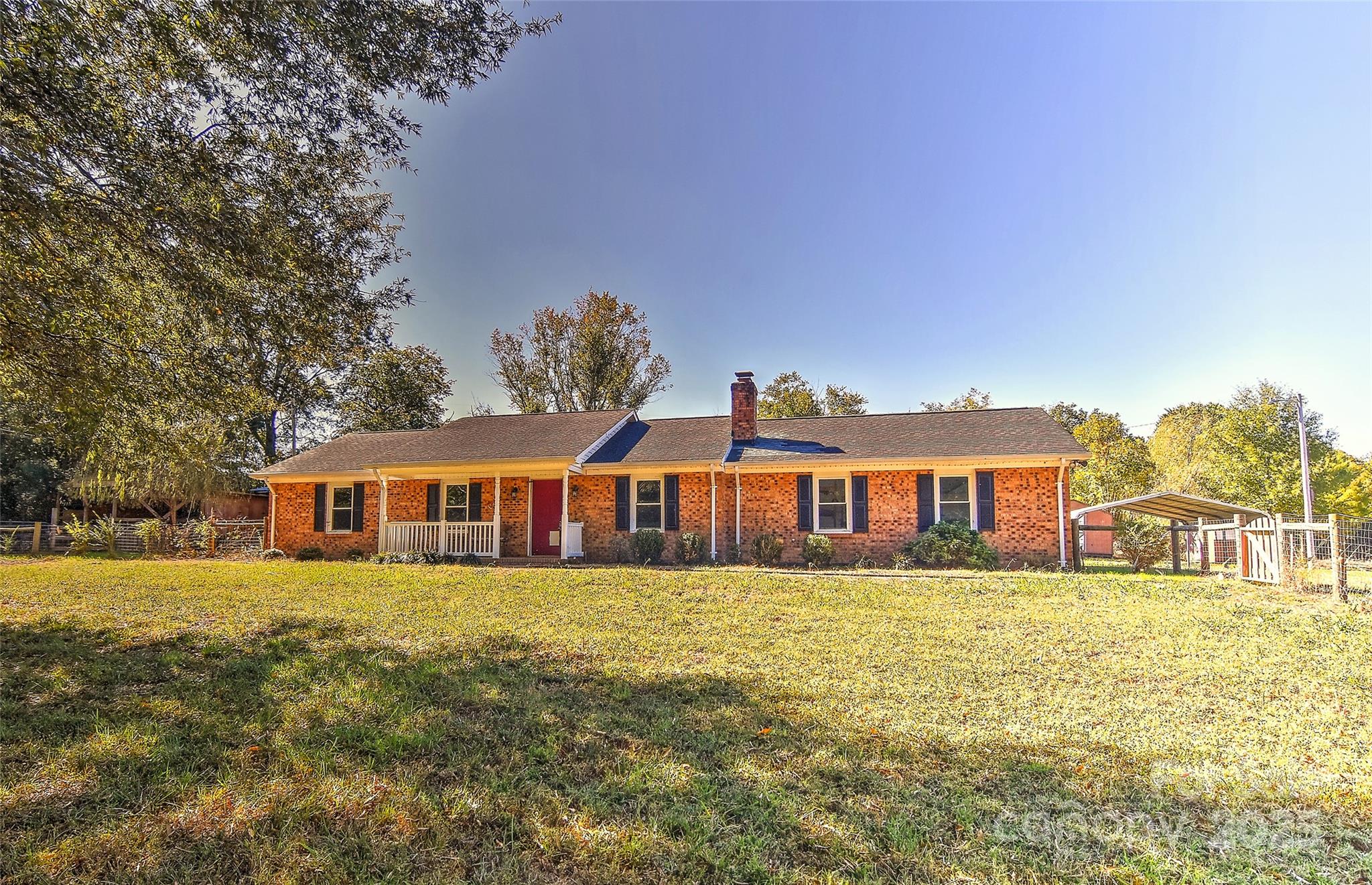 5903 Griffith Road Monroe, NC 28112 - Photo 4 of 37