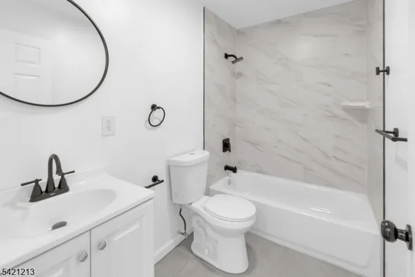 $1,400 | 157 Fairmount Avenue, Unit 3, Newark, NJ 07103