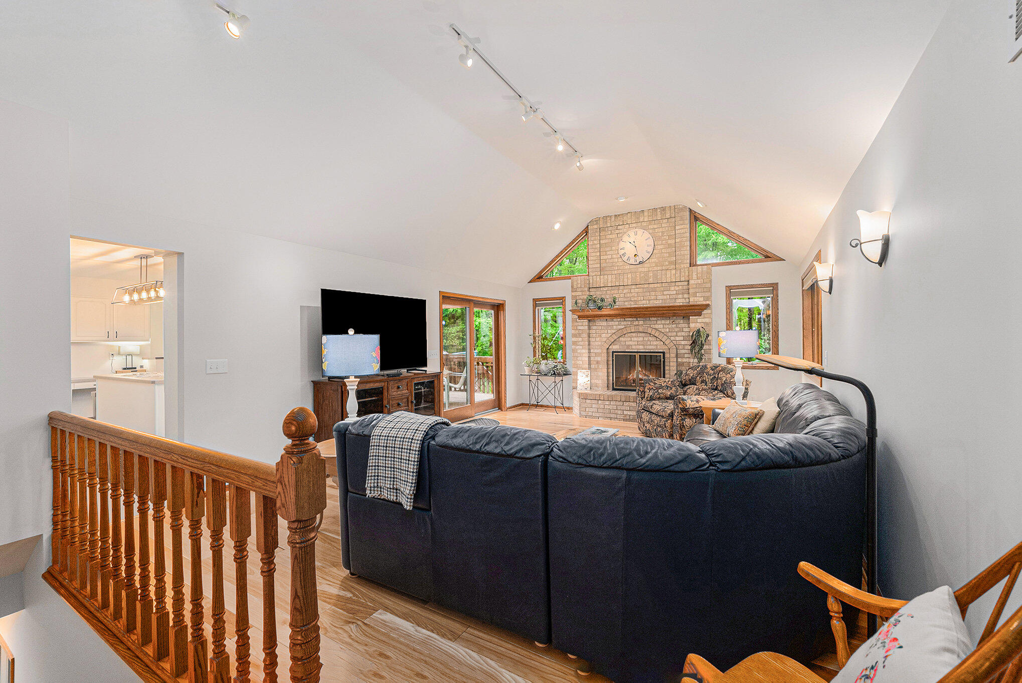8740 Roe Road Chelsea, MI 48118 - Photo 11 of 65 002_a7s06048